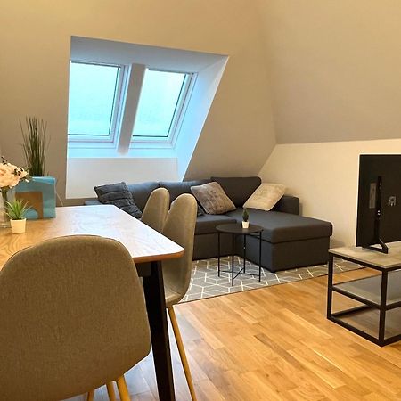 Free Parking / Brandnew With Air Condition And Balcony Wien Exterior foto